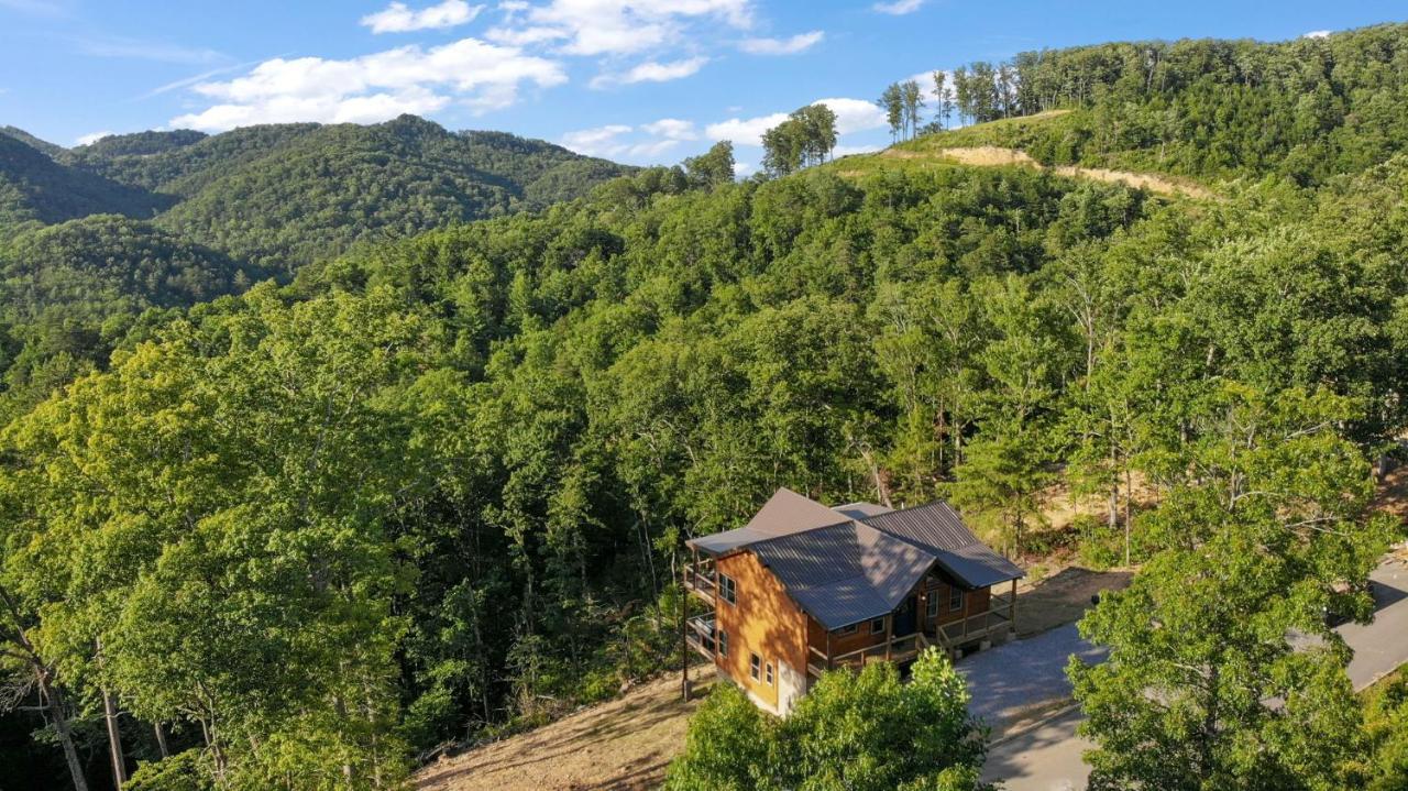 New / 3 King Suites / Sleeps12 / View / 5 Mi To Pf / Hot Tub Сев'єрвілл Екстер'єр фото