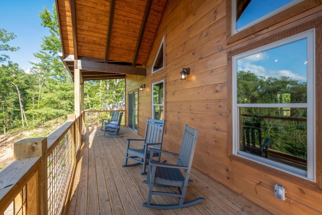 New / 3 King Suites / Sleeps12 / View / 5 Mi To Pf / Hot Tub Сев'єрвілл Екстер'єр фото